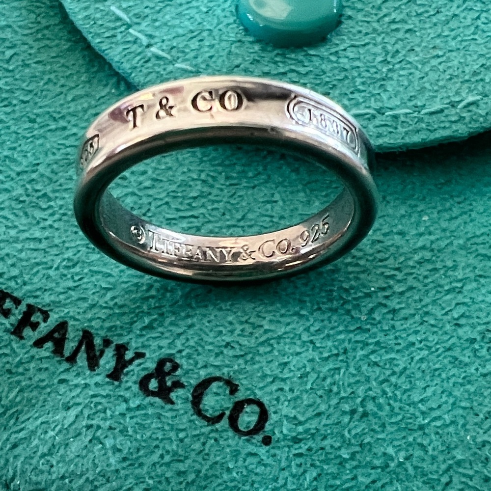 Tiffany & Co. Silver Narrow Band Ring size 6 - Picture 3 of 4